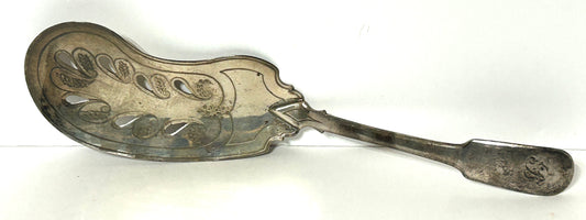 SILVER FISH SERVER BY ROBERT GRAY & SON GLASGOW PRE 1852