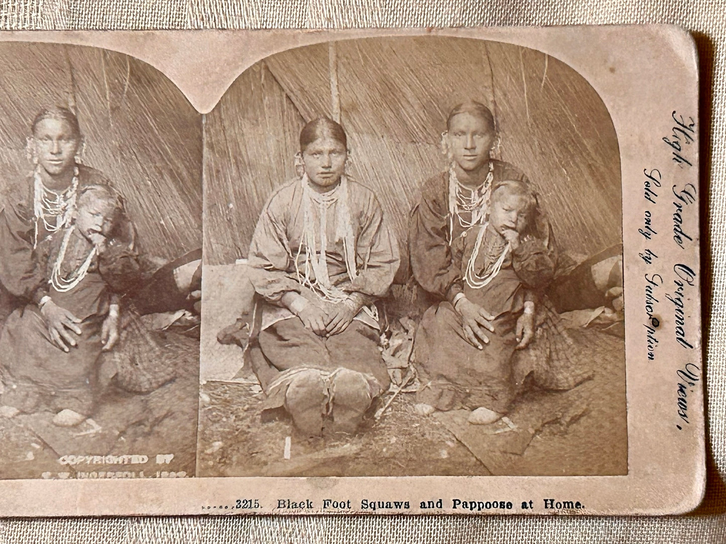 NATIVE AMERICAN BLACK FOOT SQUAWS STEREO VIEW CARD